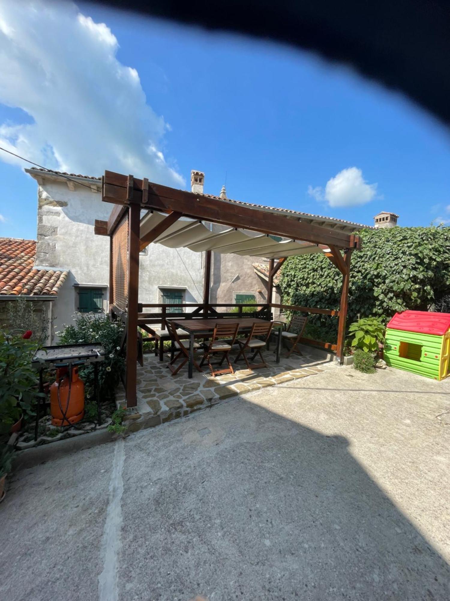 Apartamento Adorma Hum Exterior foto
