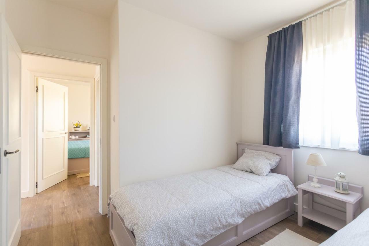 Apartamento Adorma Hum Exterior foto